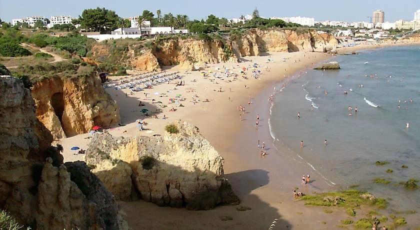 Ośrodek wypoczynkowy Rr Baia 4*